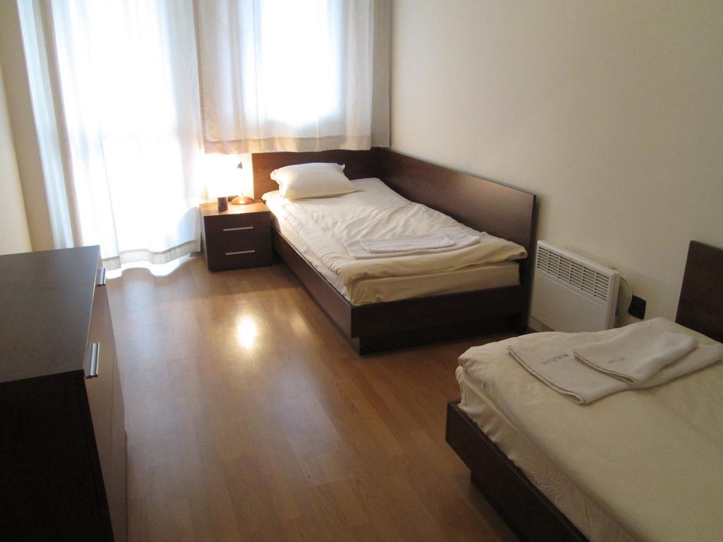Fortuna Complex Alexander Services Apartments 반스코 객실 사진