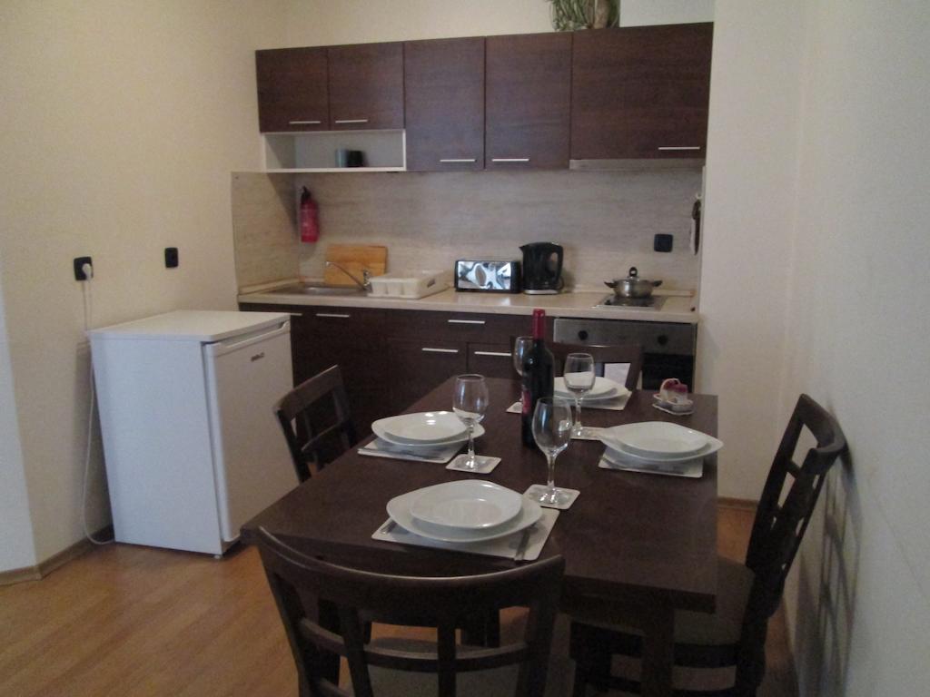 Fortuna Complex Alexander Services Apartments 반스코 객실 사진